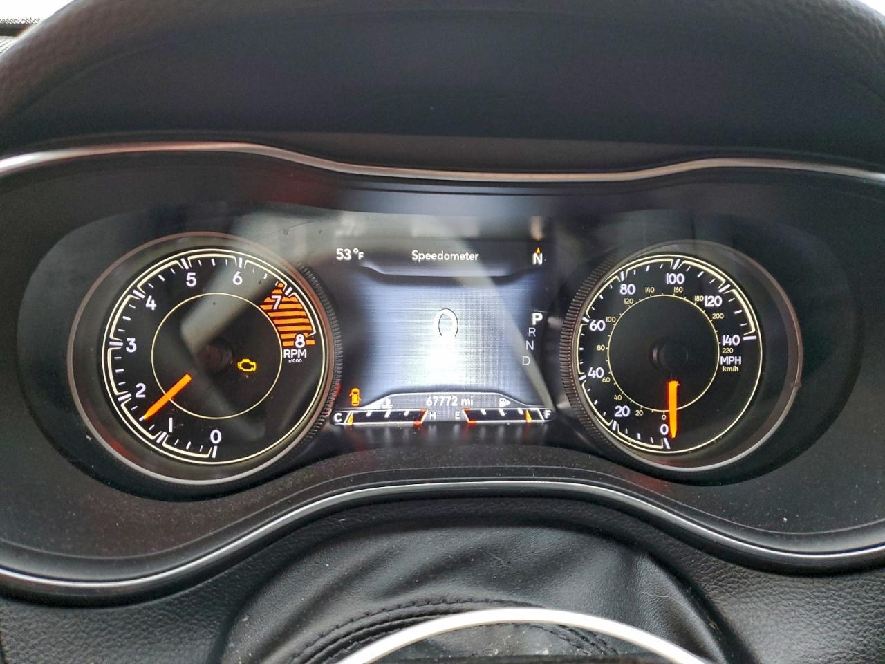 2019 Jeep Cherokee - zdjęcie 9