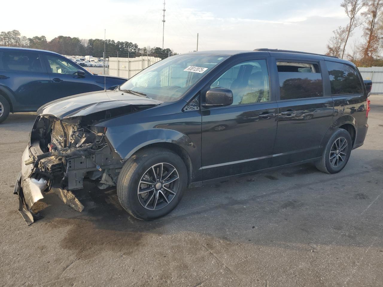 2018 Dodge Grand Caravan Gt - zdjęcie główne