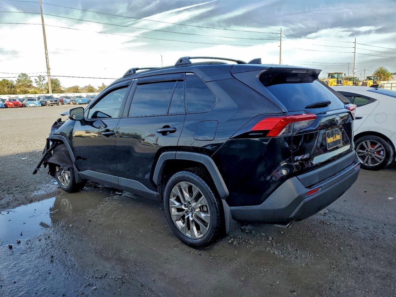 2019 Toyota Rav4 Xle Premium - zdjęcie 2