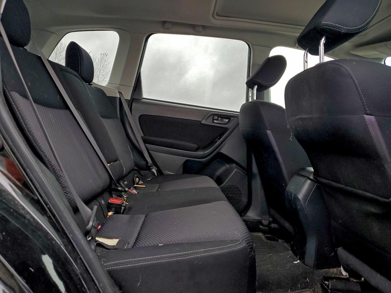 2015 Subaru Forester 2.5I Premium - zdjęcie 11