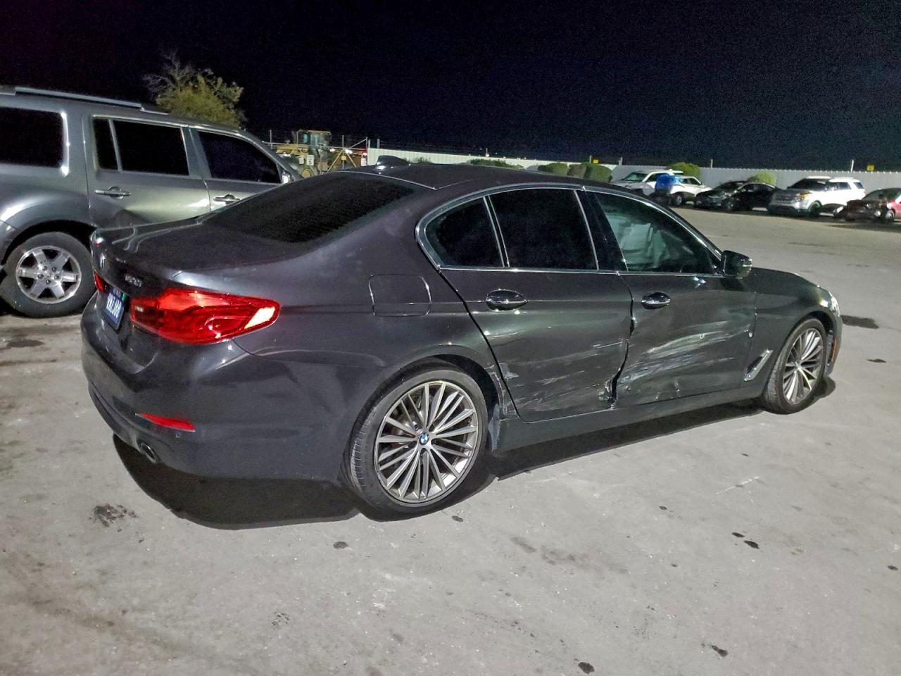 2018 BMW Seria 5 - zdjęcie 3