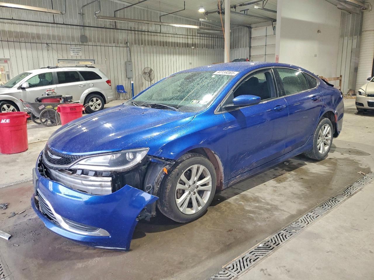 2015 Chrysler 200 - zdjęcie główne