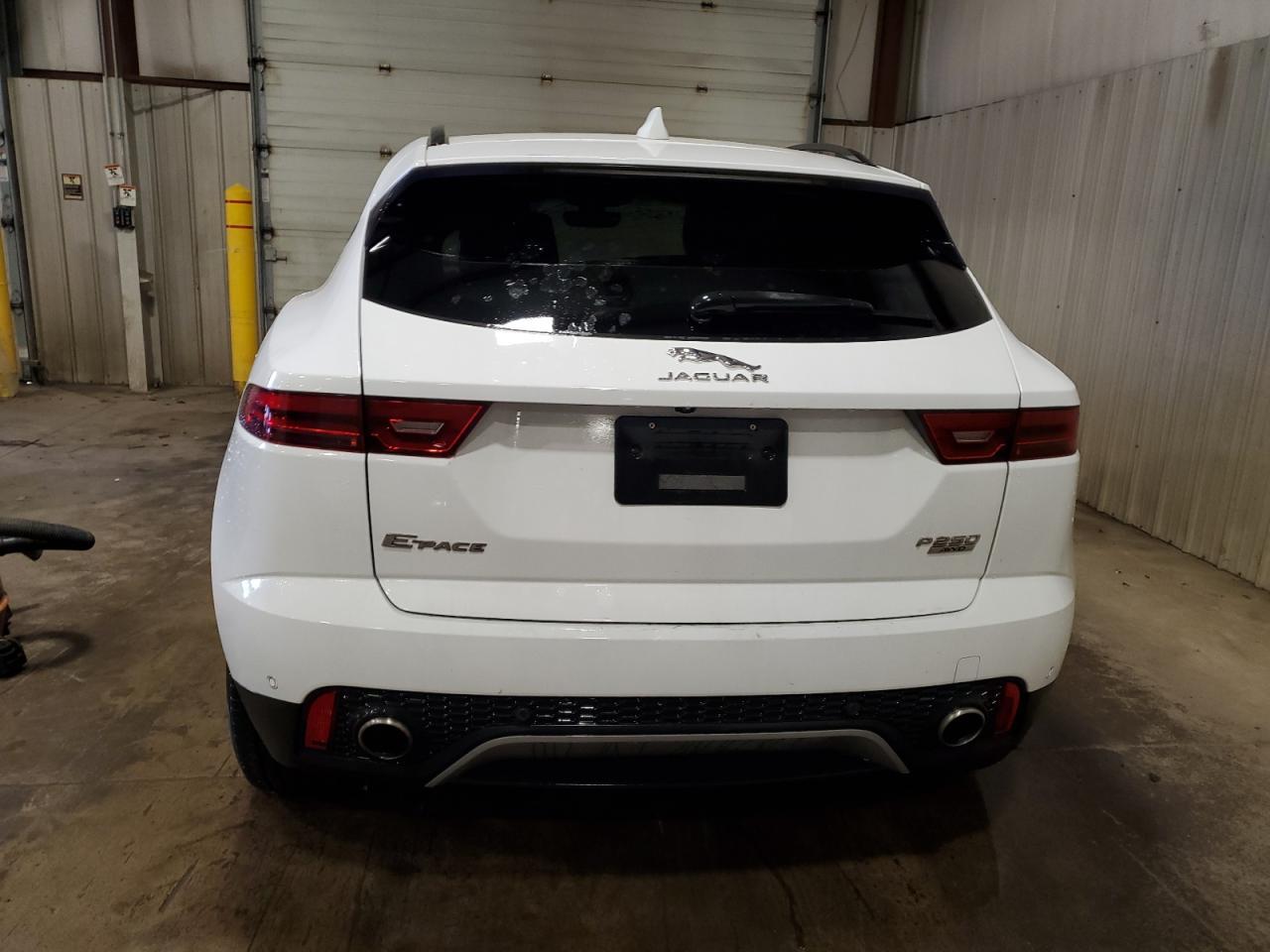 2018 Jaguar E-Pace - zdjęcie 6