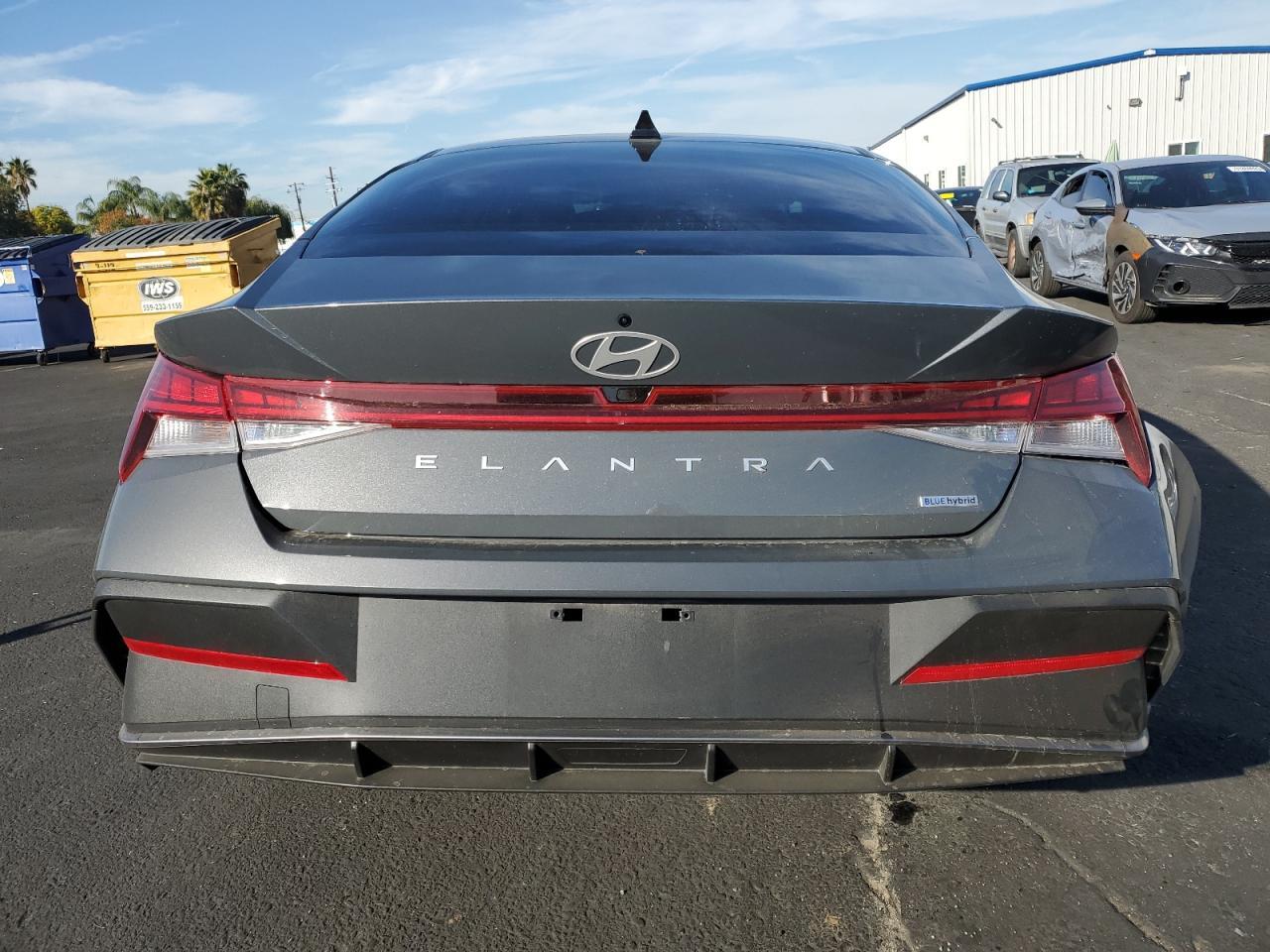 2025 Hyundai Elantra Blue - zdjęcie 6