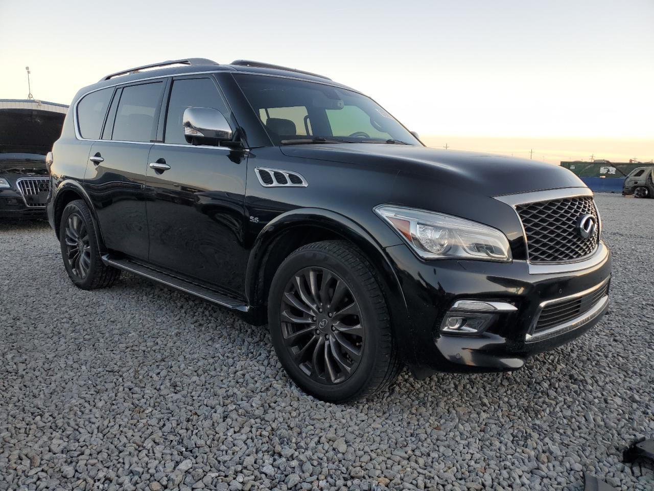 2015 Infiniti QX80 - zdjęcie 4
