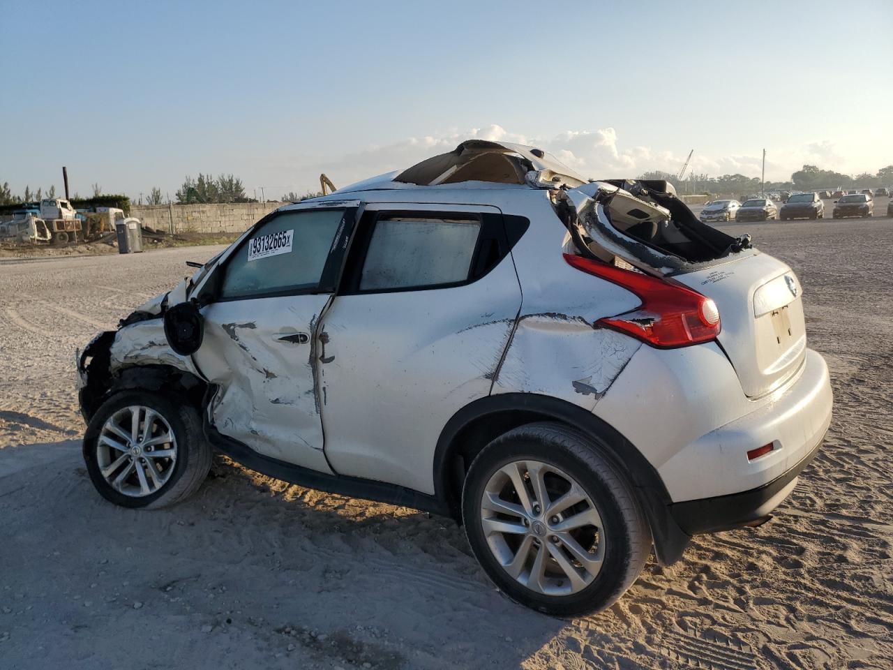 2014 Nissan Juke - zdjęcie 2
