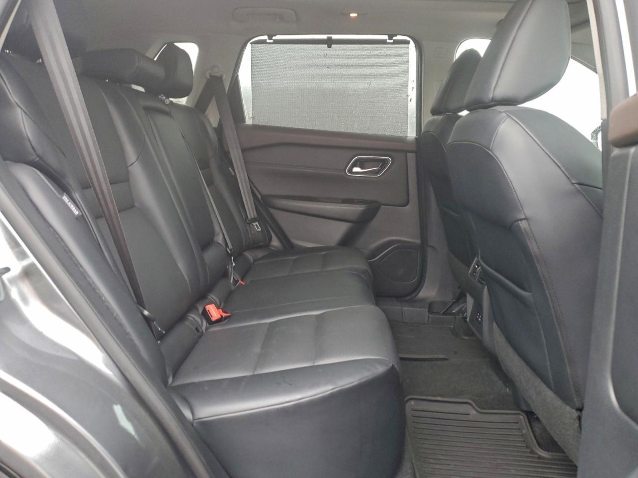 2021 Nissan Rogue - zdjęcie 11