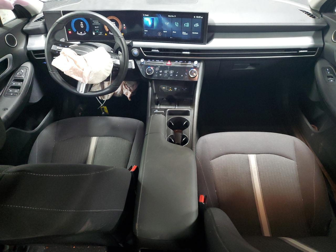 2024 Hyundai Sonata Hybrid - zdjęcie 8