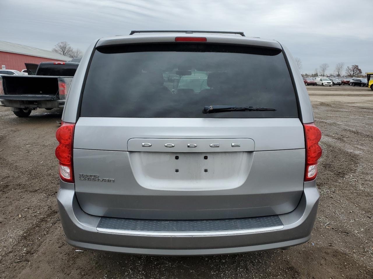 2016 Dodge Caravan - zdjęcie 6