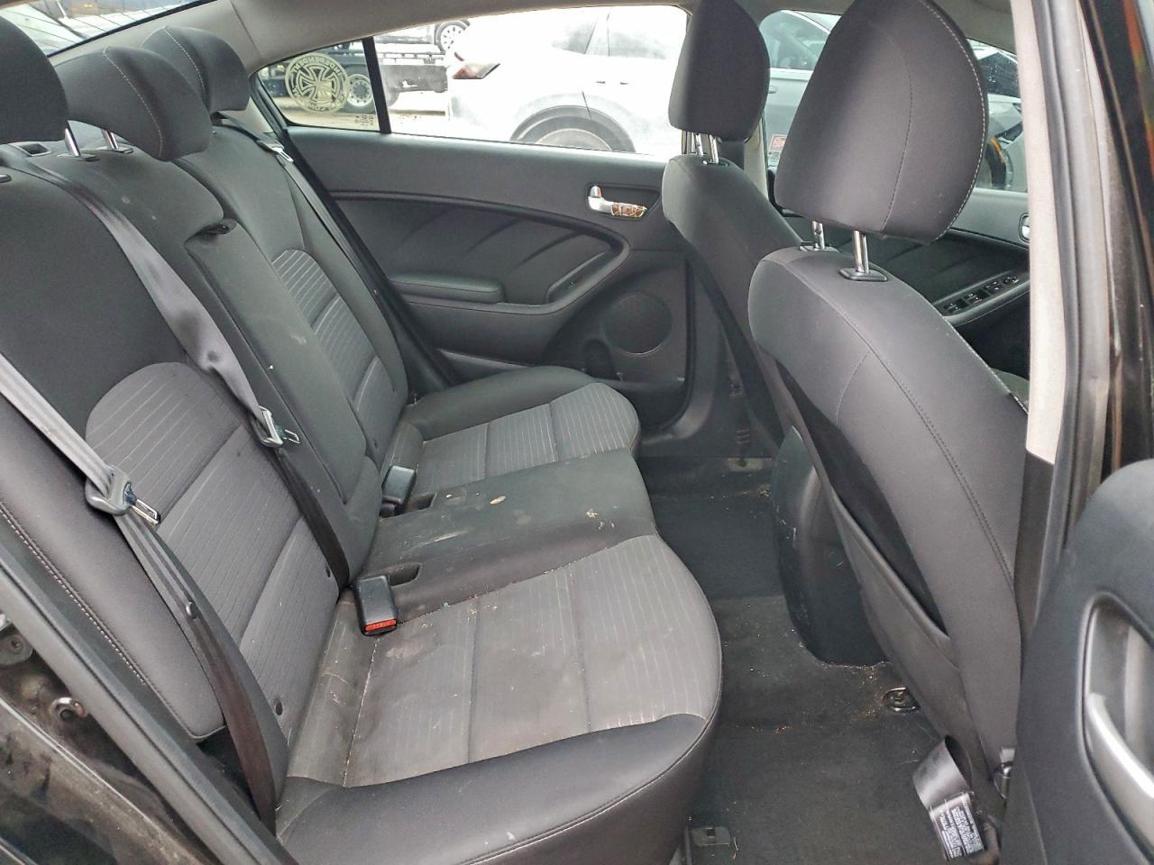 2018 Kia Forte - zdjęcie 10