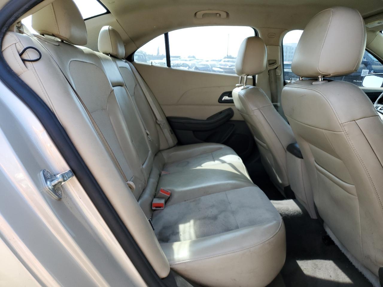 2014 Chevrolet Malibu 1Lt - zdjęcie 10