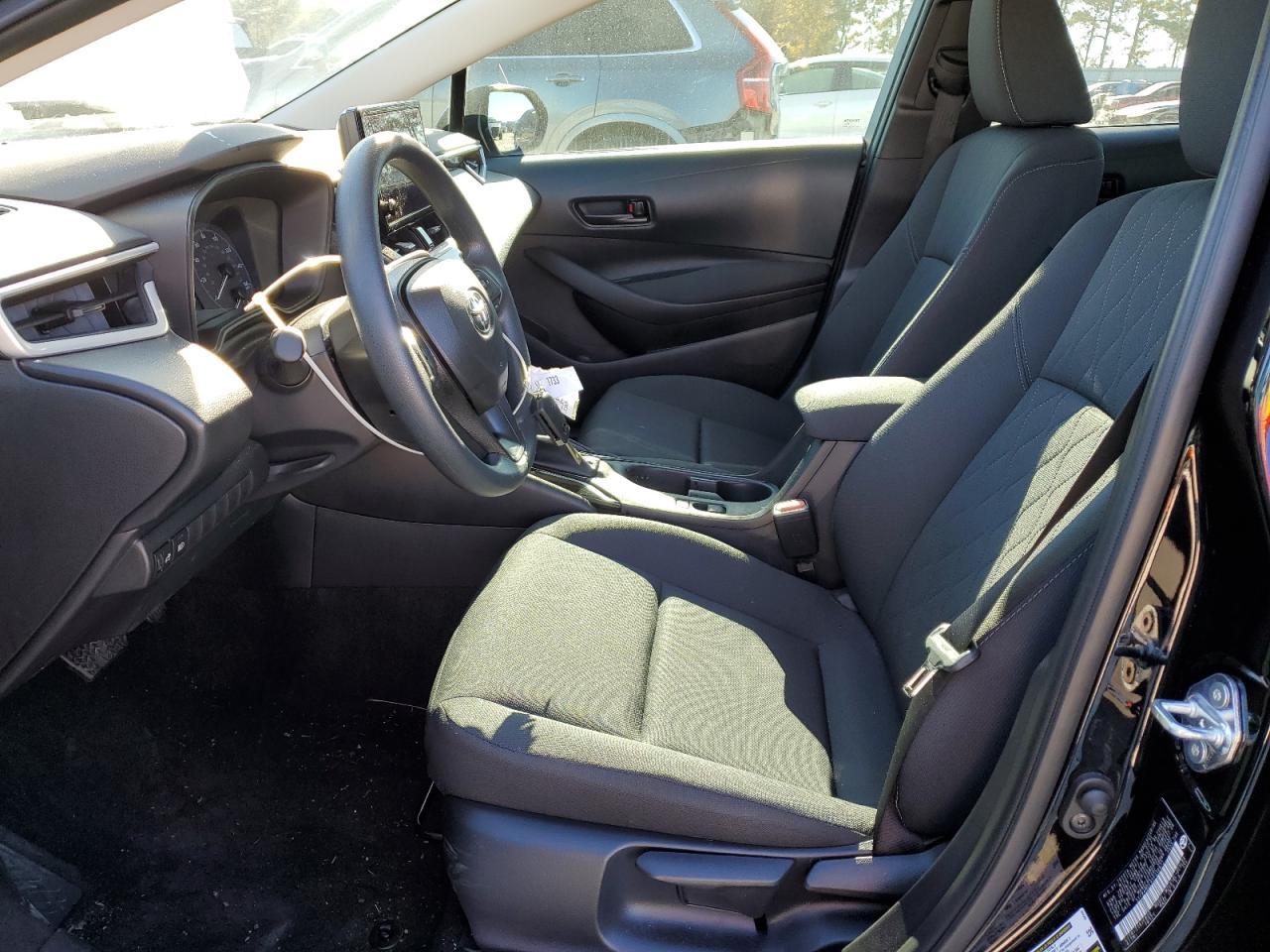 2025 Toyota Corolla - zdjęcie 7