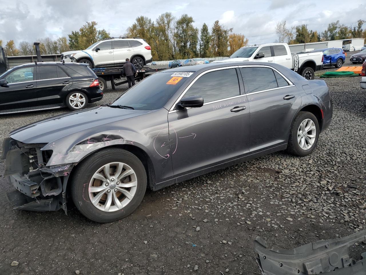 2016 Chrysler 300 Limited - zdjęcie główne