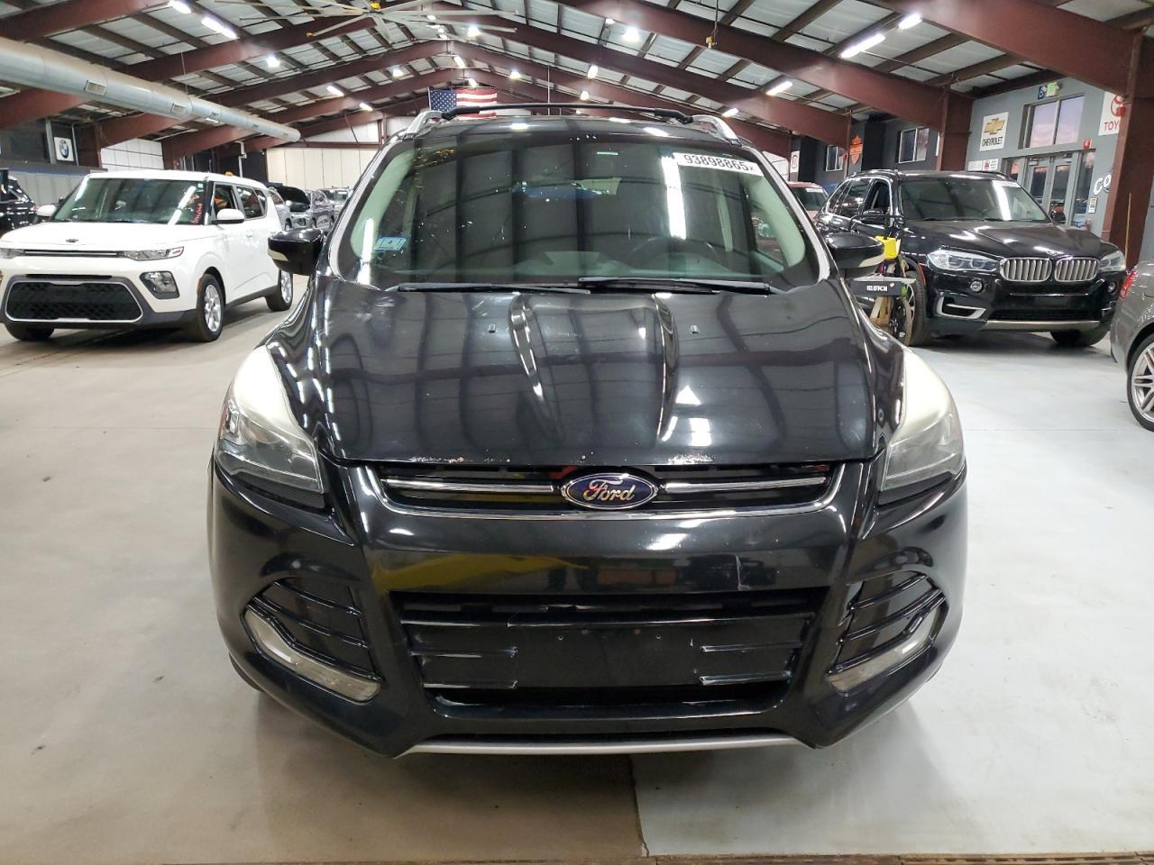 2013 Ford Escape Titanium - zdjęcie 5
