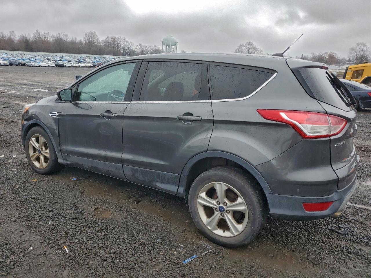 2016 Ford Escape - zdjęcie 2