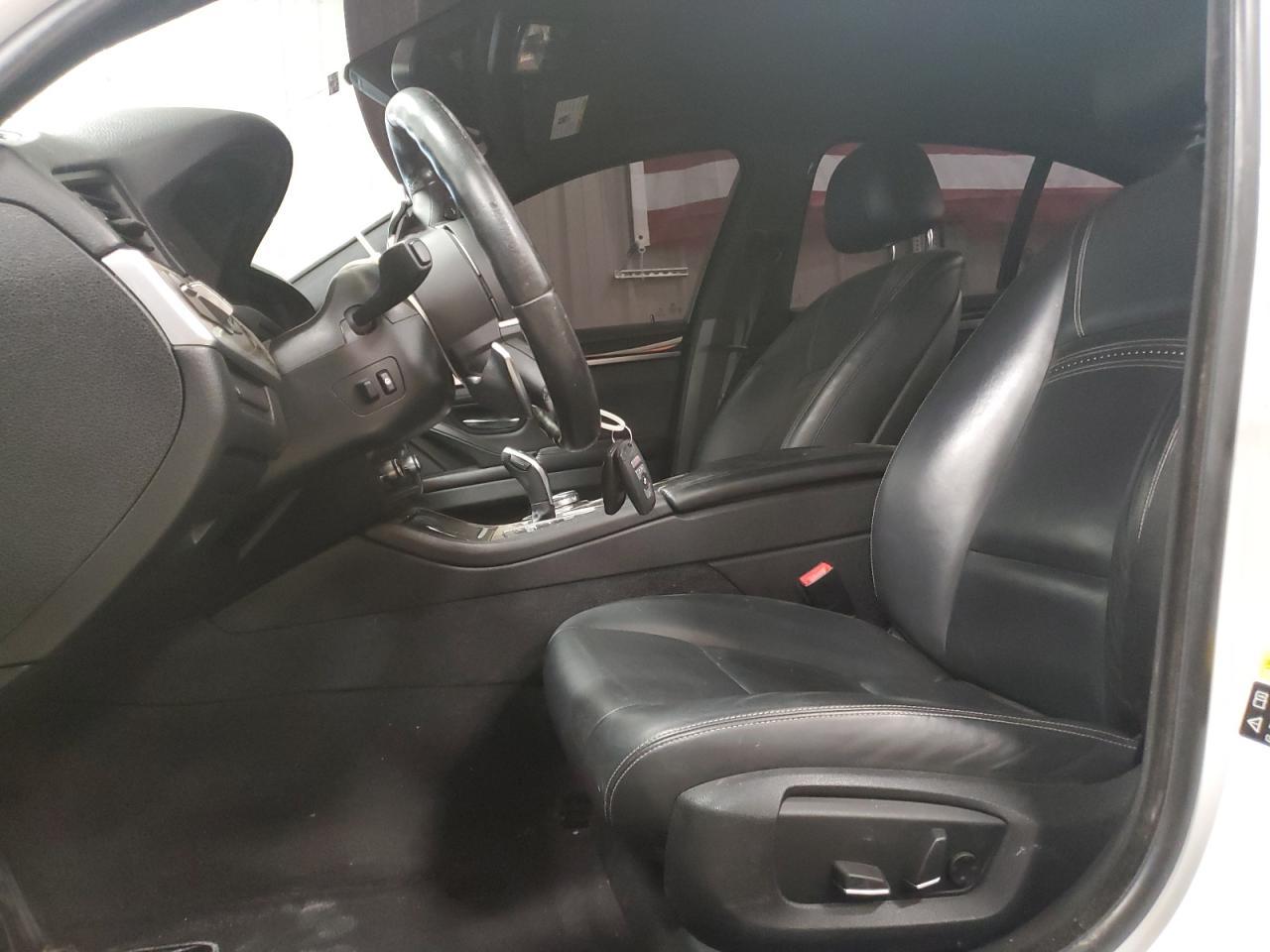 2016 BMW 528 Xi - zdjęcie 7