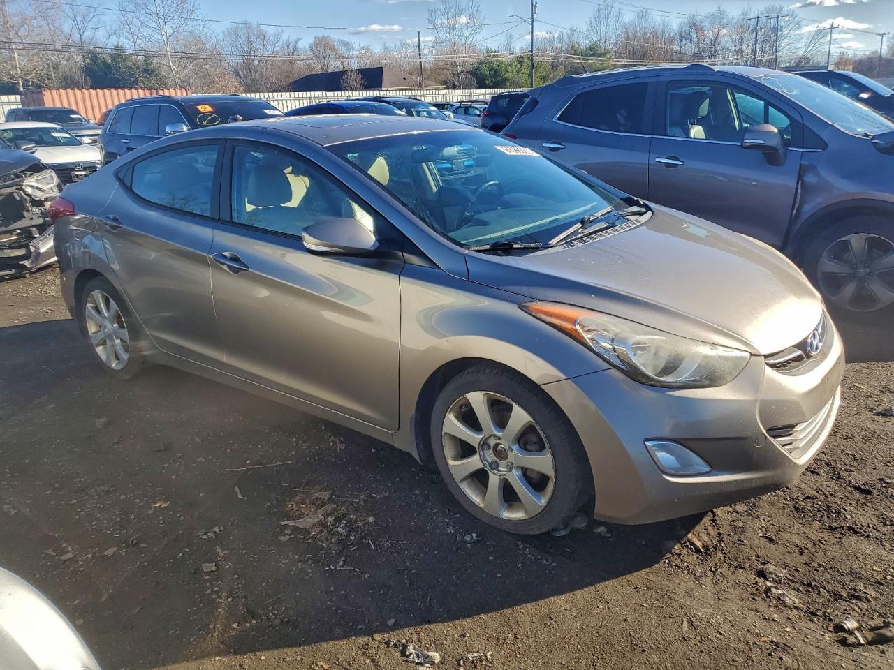 2013 Hyundai Elantra - zdjęcie 4