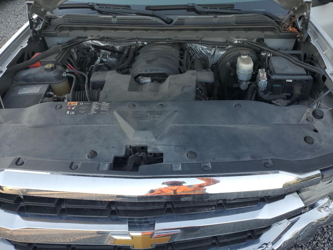 2016 Chevrolet Silverado - zdjęcie 11