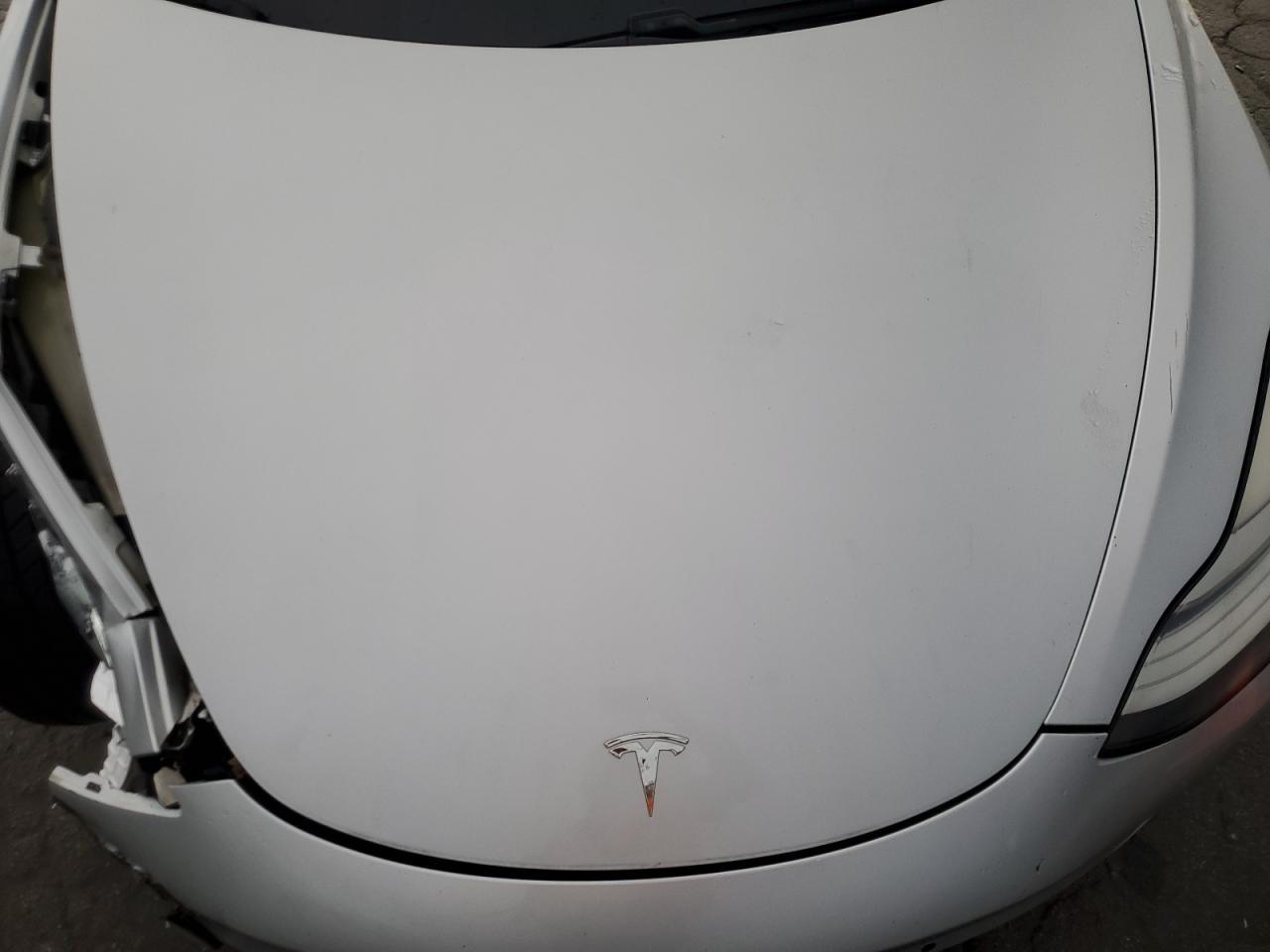 2018 Tesla Model 3 - zdjęcie 11