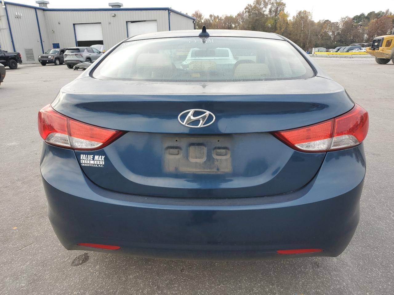 2013 Hyundai Elantra Gls - zdjęcie 6