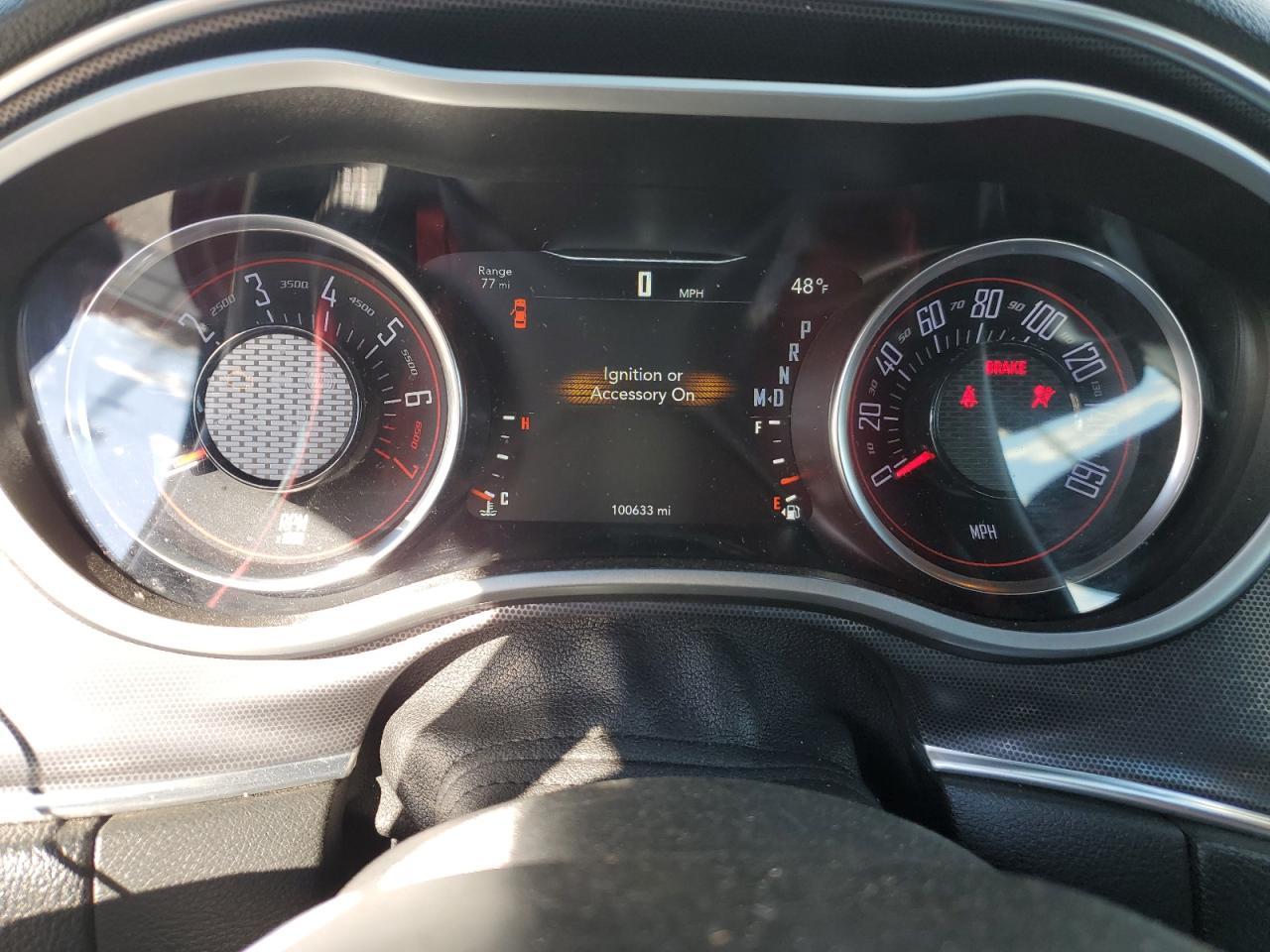 2017 Dodge Challenger Sxt - zdjęcie 9