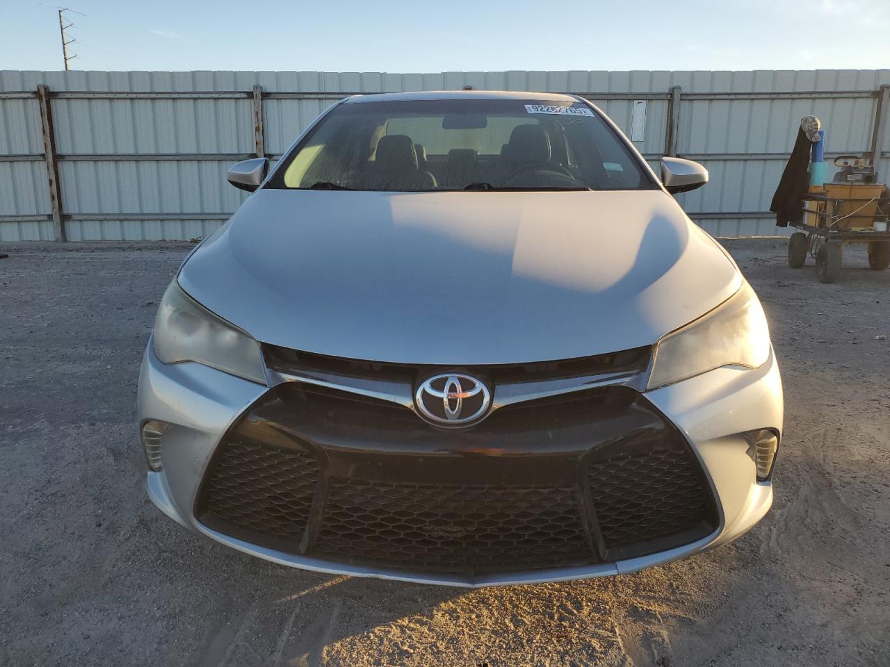 2017 Toyota Camry - zdjęcie 5