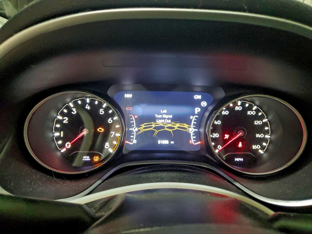 2020 Jeep Compass Latitude - zdjęcie 9