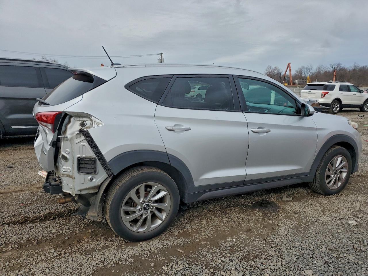 2016 Hyundai Tucson - zdjęcie 3