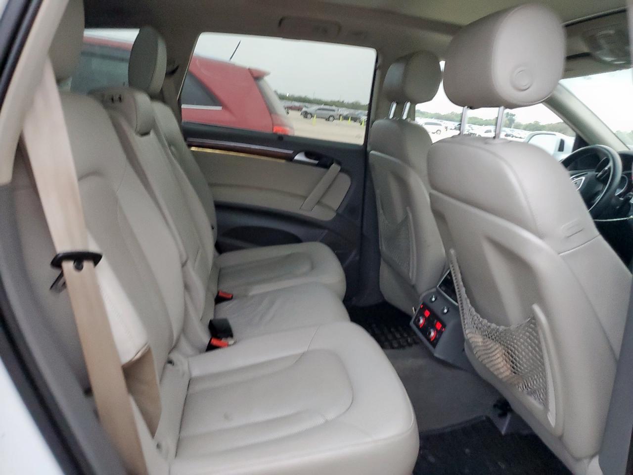 2014 Audi Q7 - zdjęcie 11