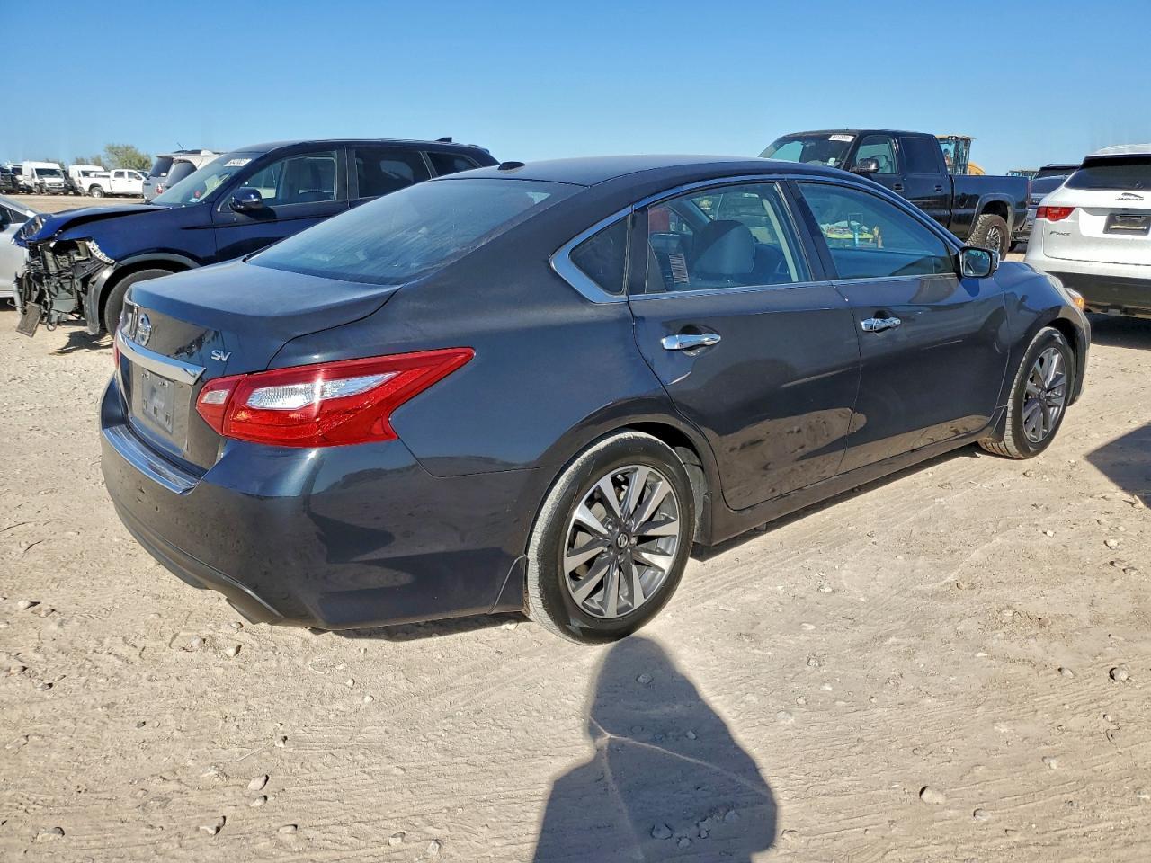 2017 Nissan Altima - zdjęcie 3
