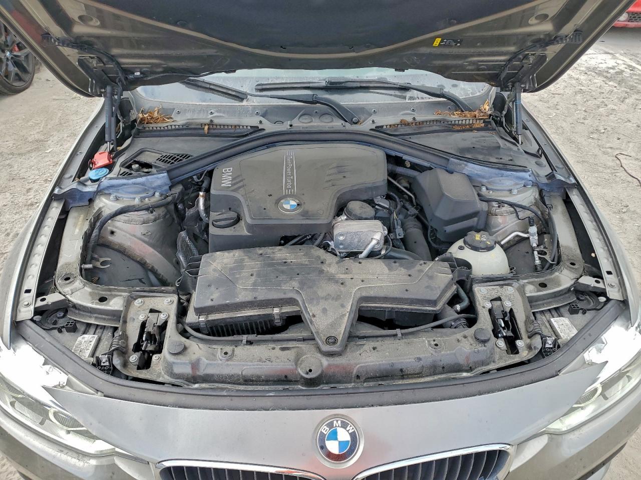 2018 BMW Seria 3 - zdjęcie 11