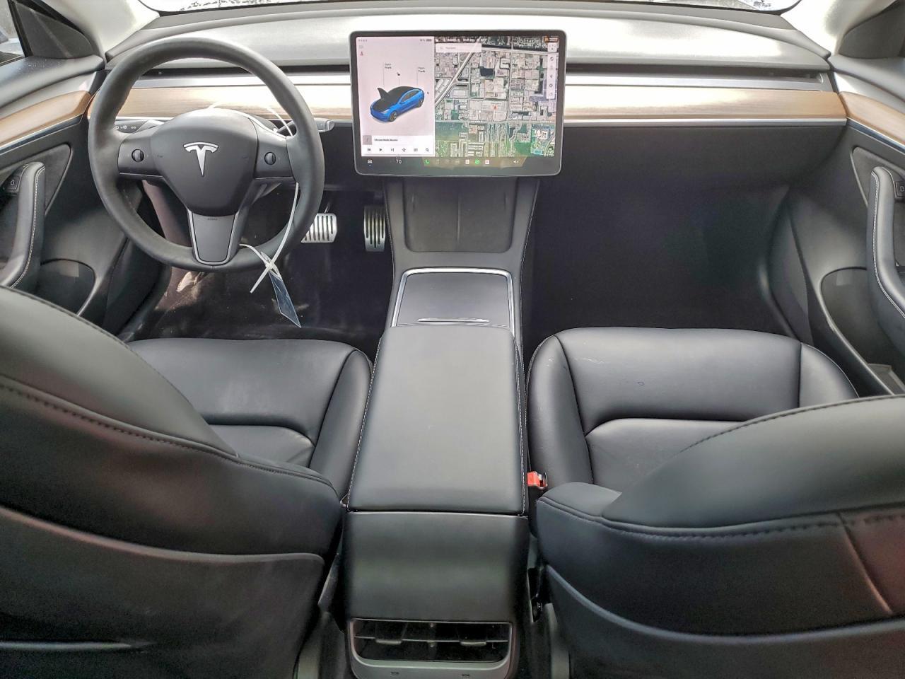 2022 Tesla Model 3 - zdjęcie 8