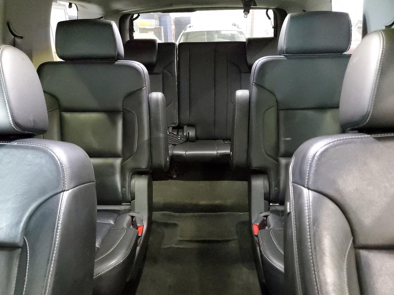 2016 Chevrolet Tahoe K1500 Lt - zdjęcie 10