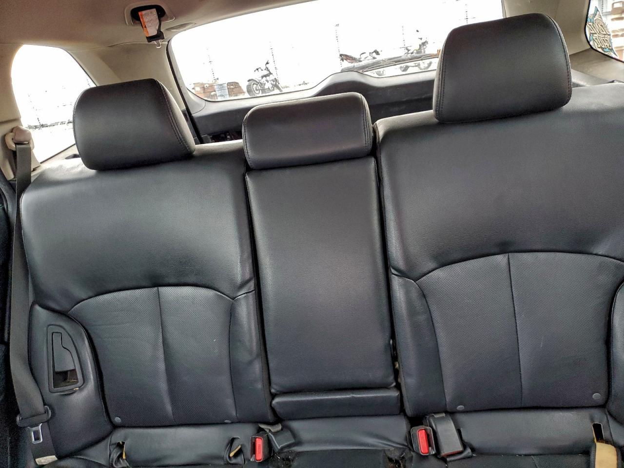 2014 Subaru Outback - zdjęcie 10