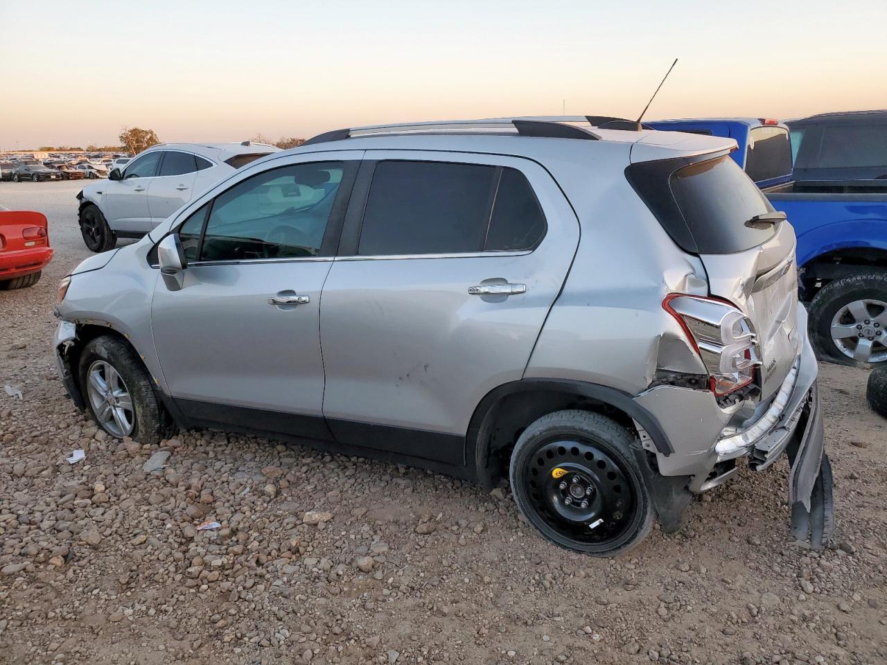 2020 Chevrolet Trax - zdjęcie 2