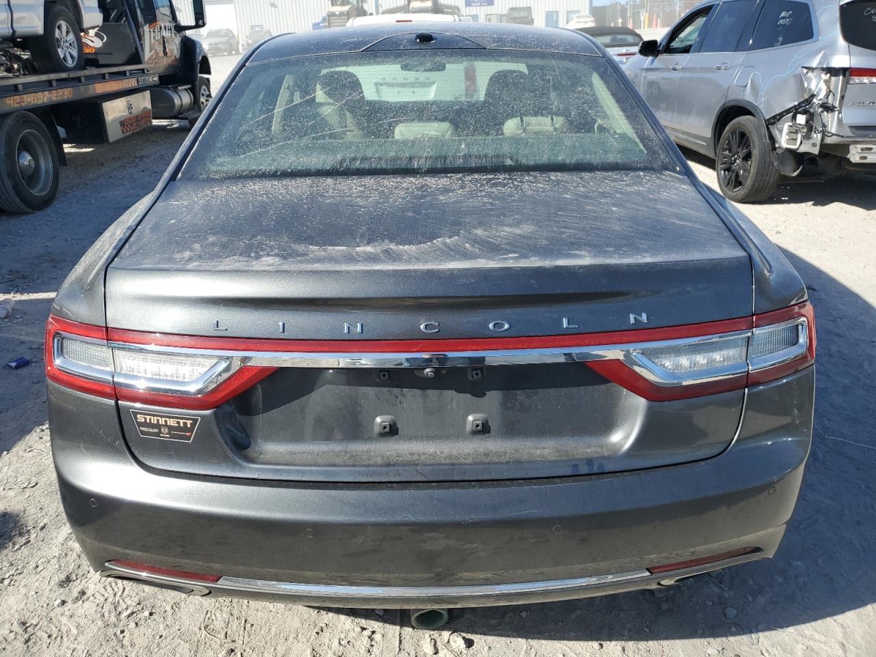 2017 Lincoln Continental - zdjęcie 6