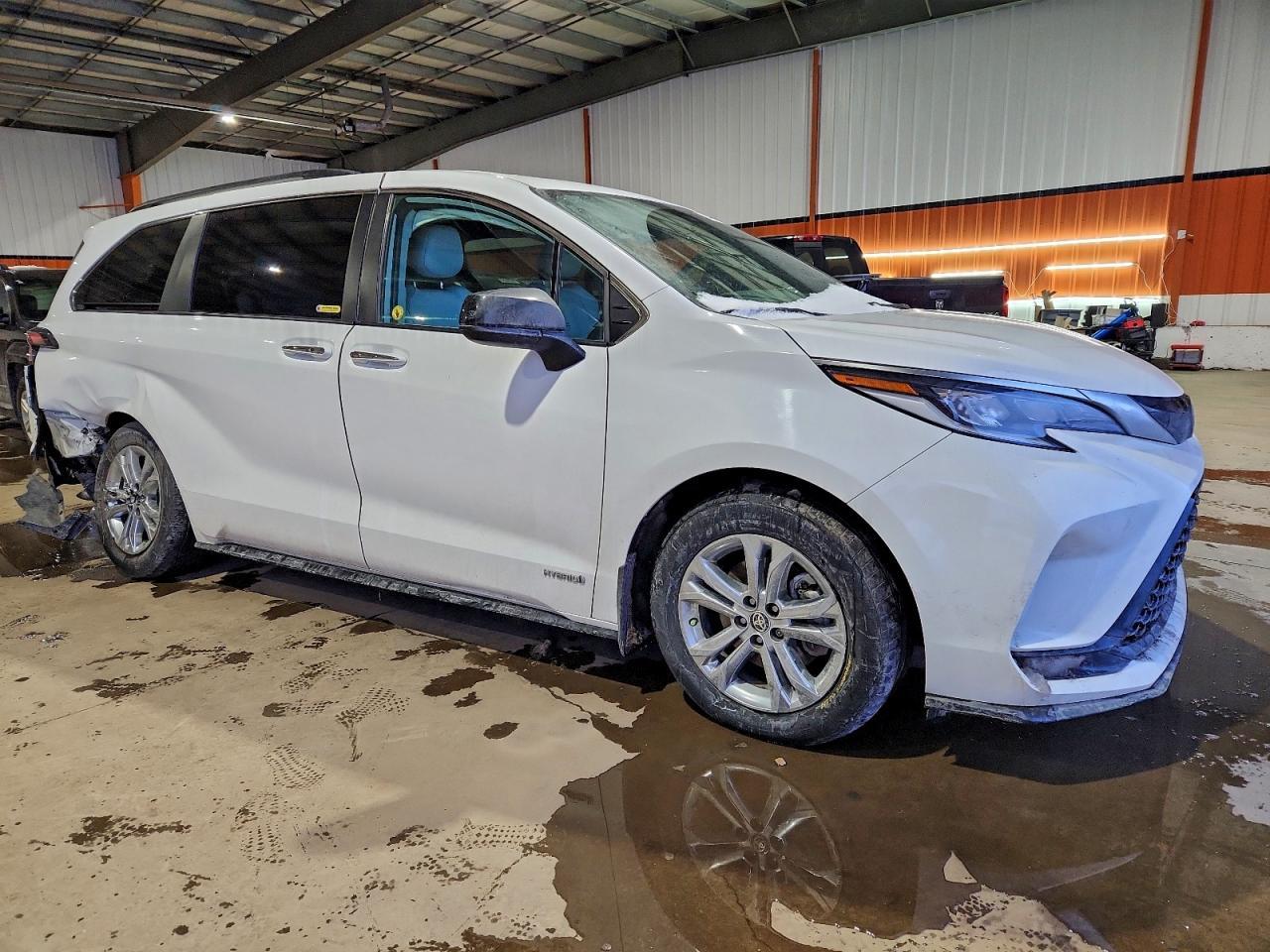 2021 Toyota Sienna - zdjęcie 4