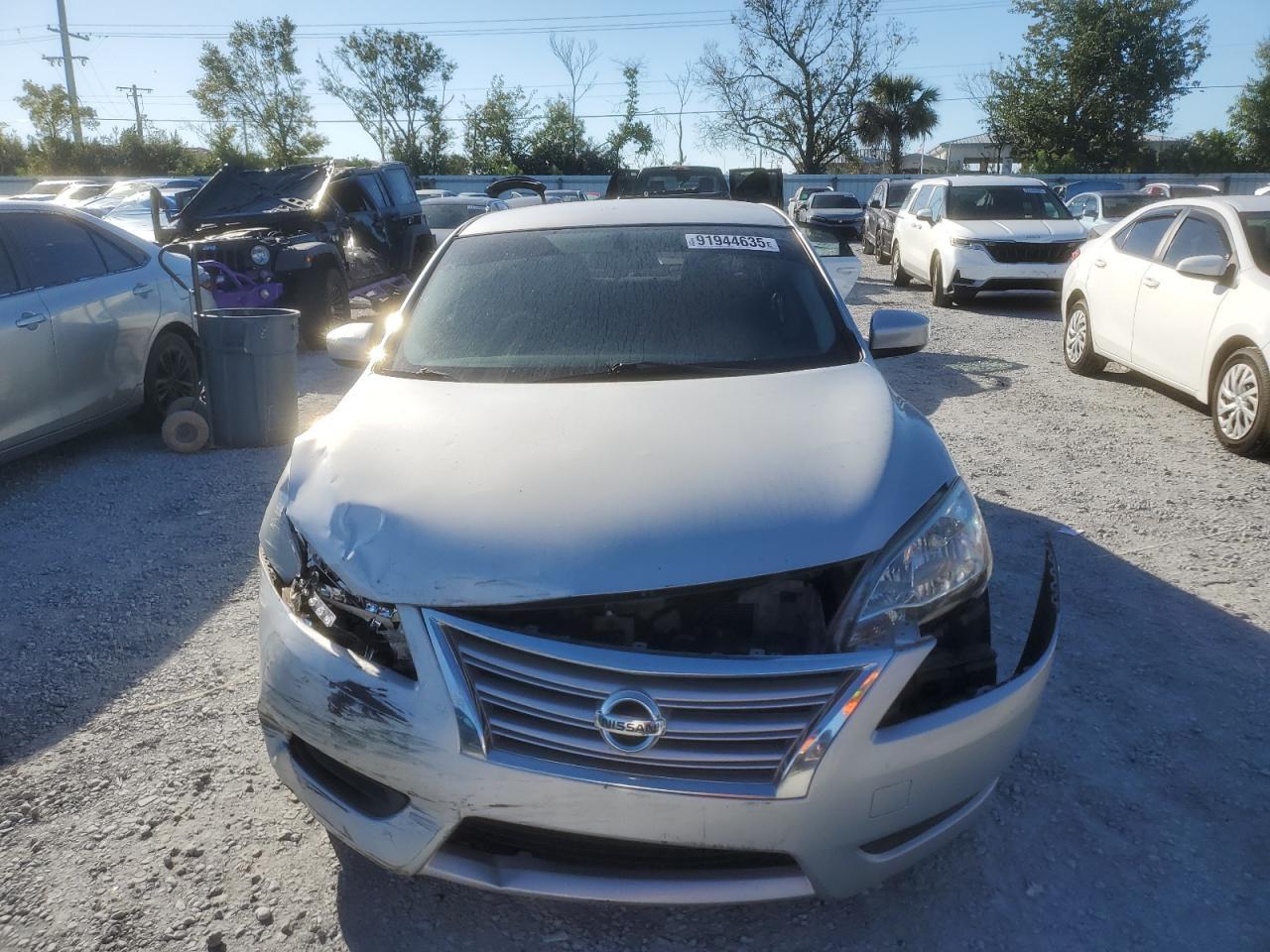 2013 Nissan Sentra - zdjęcie 5