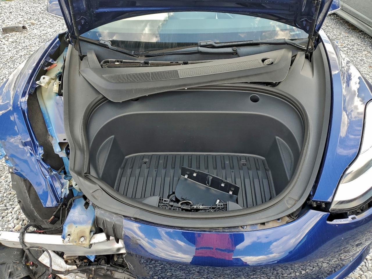 2020 Tesla Model 3 - zdjęcie 12