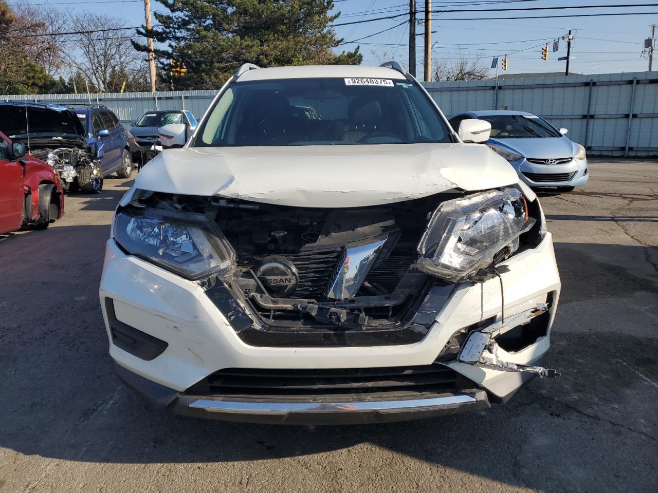 2018 Nissan Rogue - zdjęcie 5
