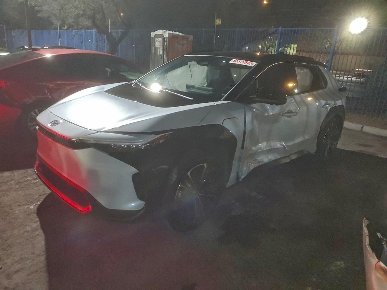 2024 Toyota bZ4X - zdjęcie główne