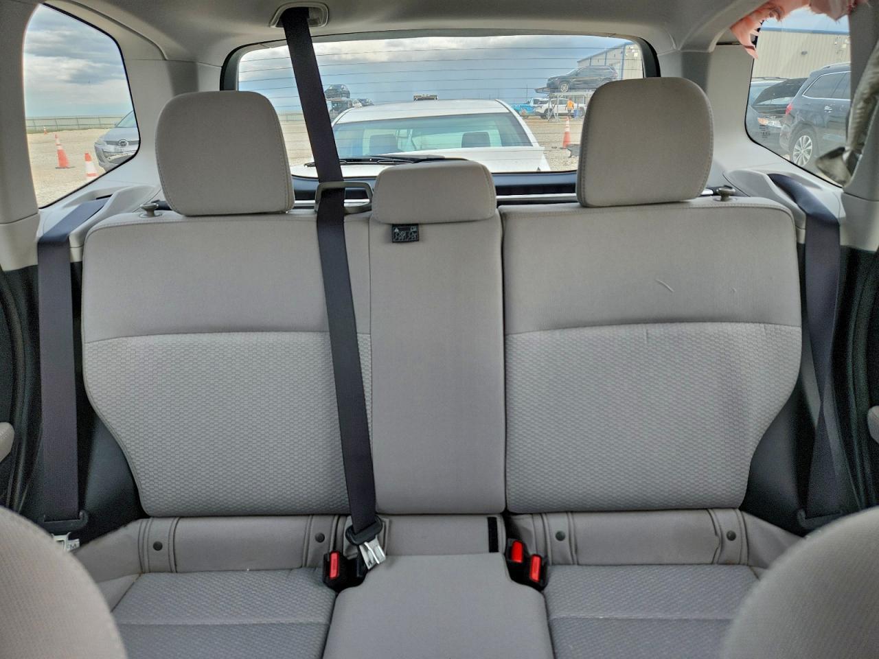 2016 Subaru Forester - zdjęcie 10