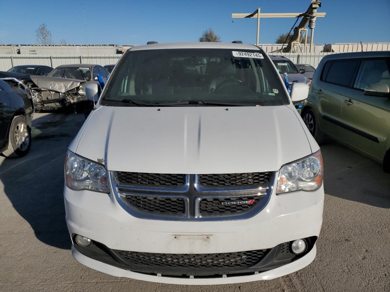 2018 Dodge Grand Caravan Sxt - zdjęcie 5