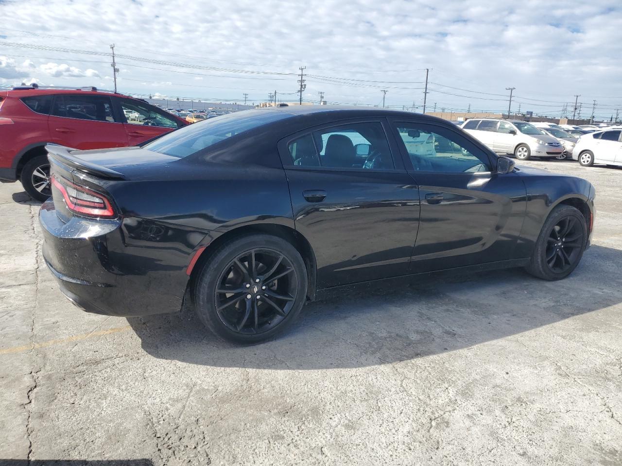 2018 Dodge Charger Sxt - zdjęcie 3