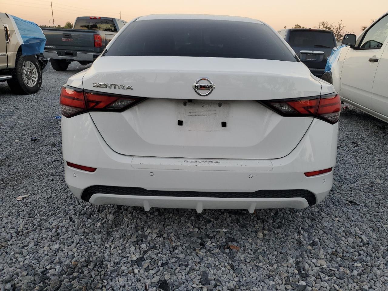 2020 Nissan Sentra - zdjęcie 6