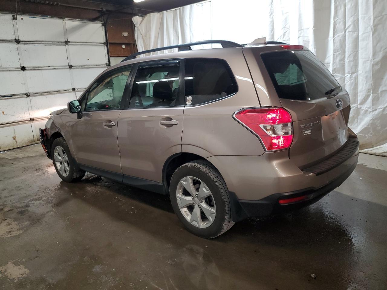 2016 Subaru Forester - zdjęcie 2