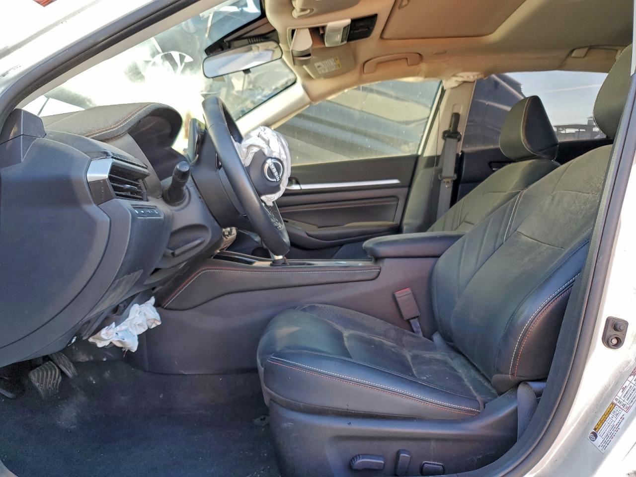 2023 Nissan Altima - zdjęcie 7