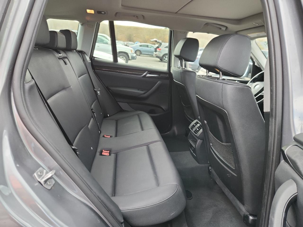 2017 BMW X3 xDrive28I - zdjęcie 11