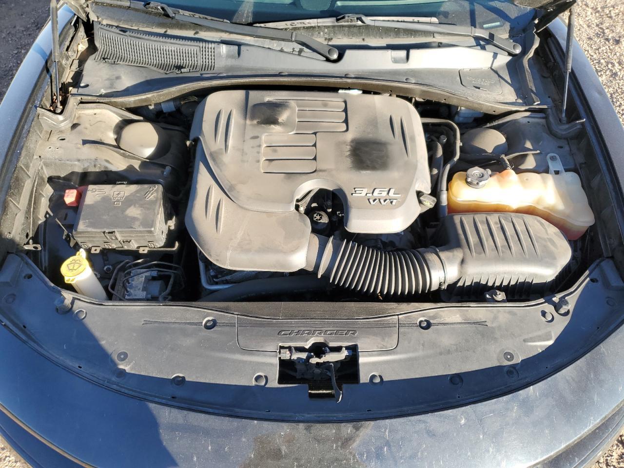 2015 Dodge Charger Sxt - zdjęcie 11