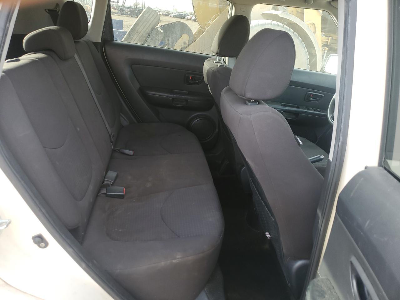 2013 Kia Soul Base - zdjęcie 11